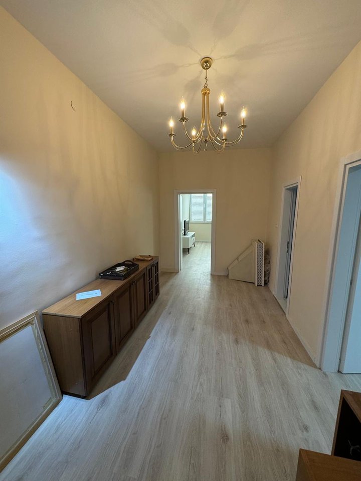 Appartamento 1+1 in affitto in Via Gjin Bue Shpata, Stadio Dinamo!