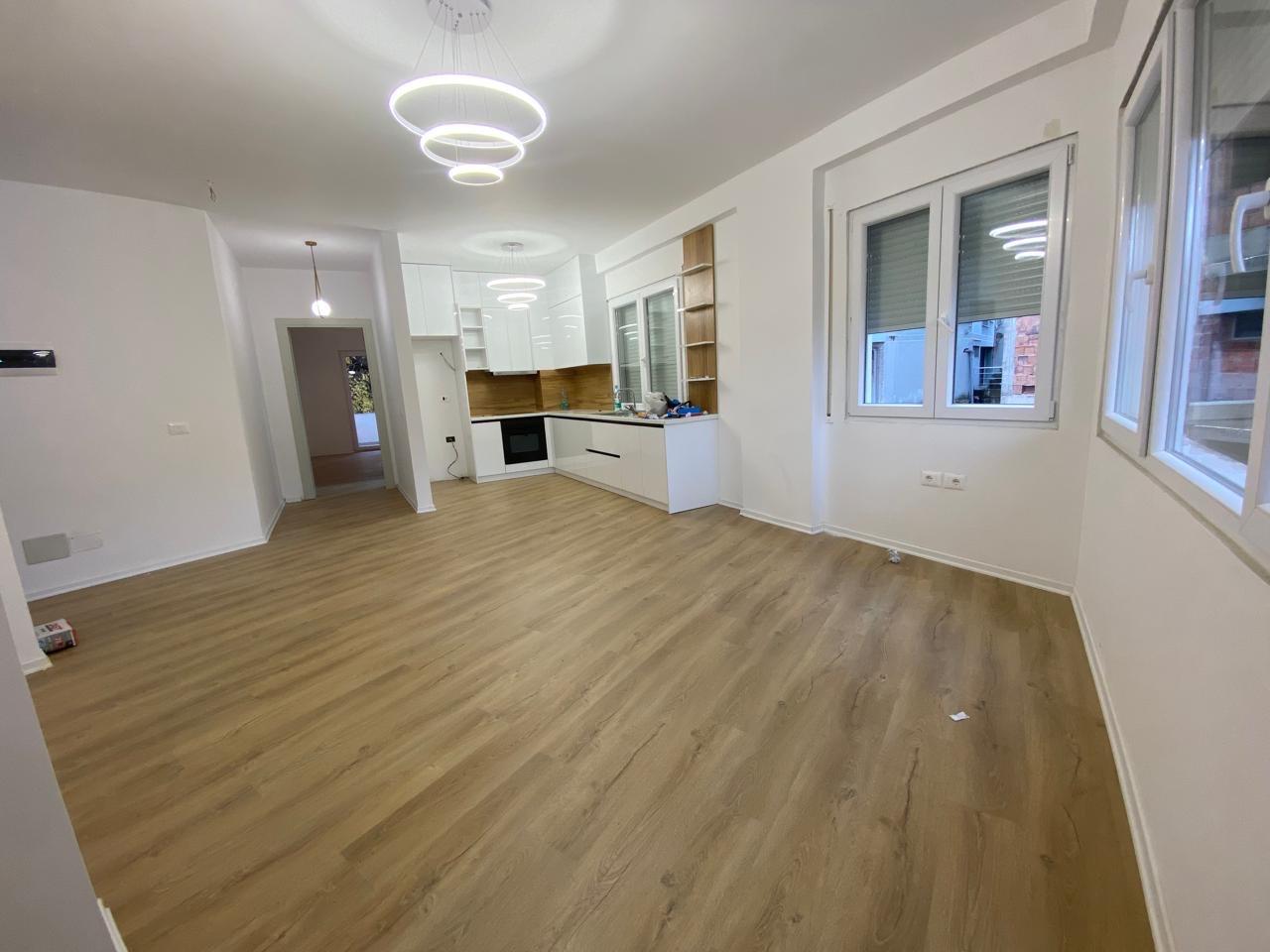 🏡 Apartment 2+1+2+2 available empty at the Botanical Garden