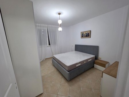 Apartament 1+1 me qera Ish Ekspozita