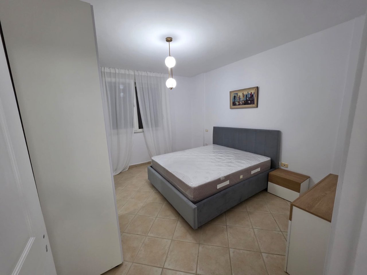 Apartament 1+1 me qera Ish Ekspozita