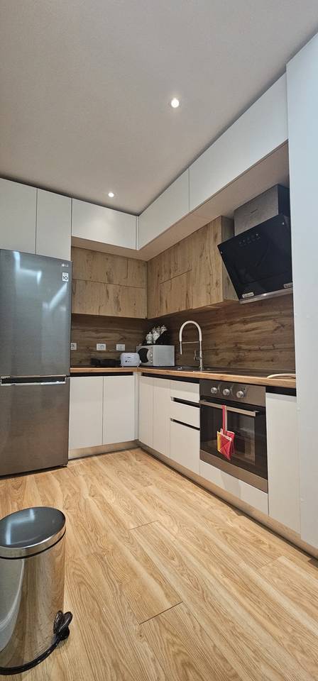 A 1+1 apartment is for rent at Fusha e Aviacionit.