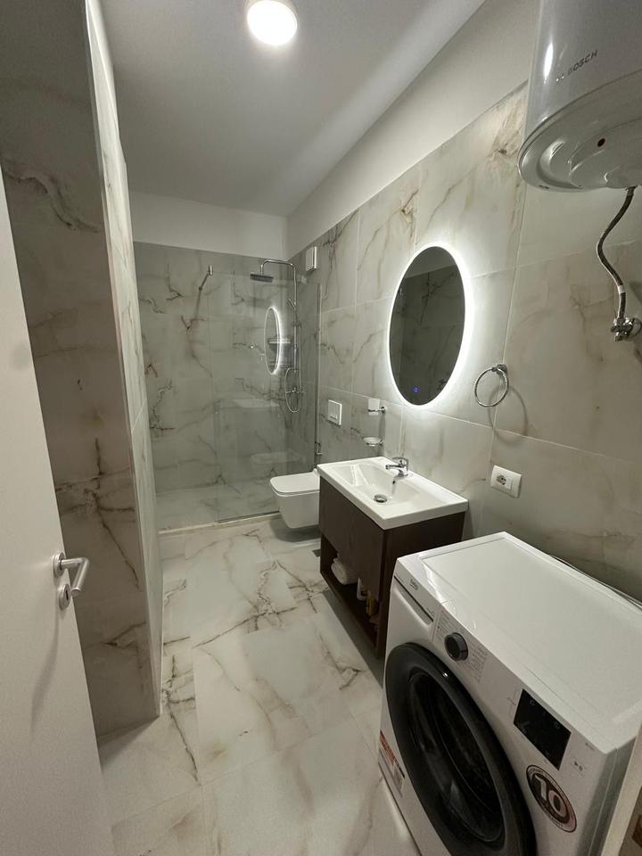 Unfurnished 2+1 apartment for rent in Zogu Zi