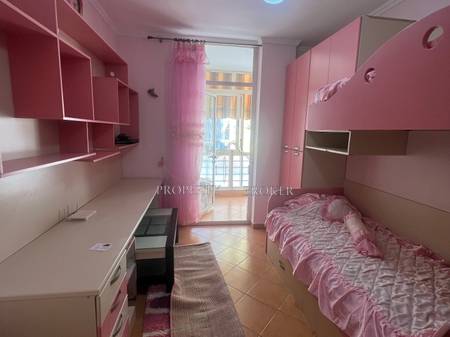 Jepet me qera apartament 2+1  tek Rruga Eshref Frasheri,Don Bosko!