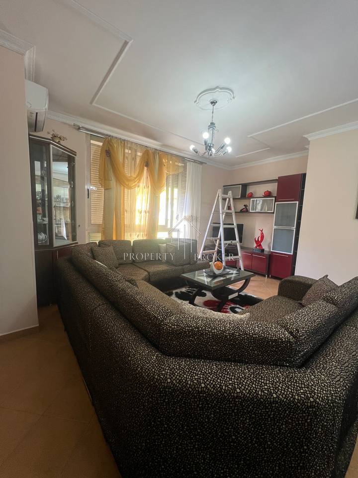 Jepet me qera apartament 2+1  tek Rruga Eshref Frasheri,Don Bosko!
