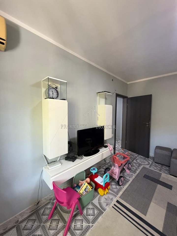 1+1 apartment with a kitchen area for rent in Lapraka, near KMY!