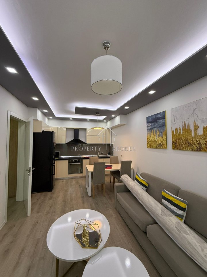 2+1 apartment for rent on Jordan Misja Street!