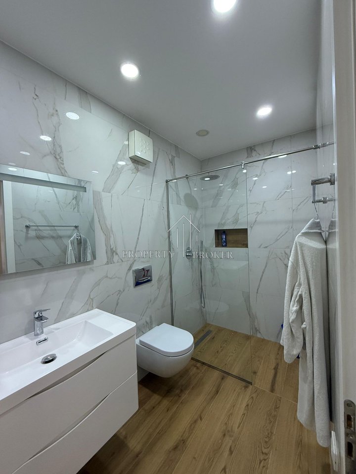 2+1 apartment for rent on Jordan Misja Street!