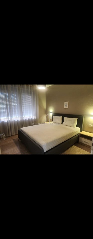 Jepet me qera apartament 1+1 Myslym Shyri!