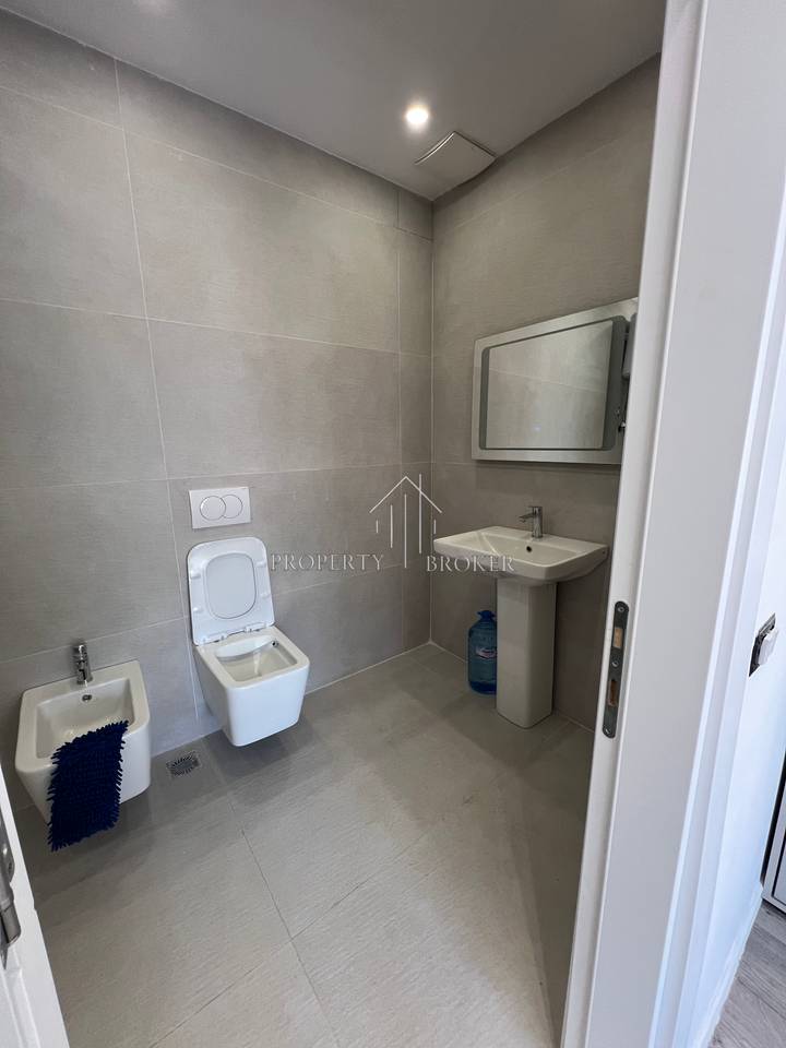 Shitet apartament 2+1+2 Tek Kompleksi Ndregjoni,Rruga Jordan Misja!