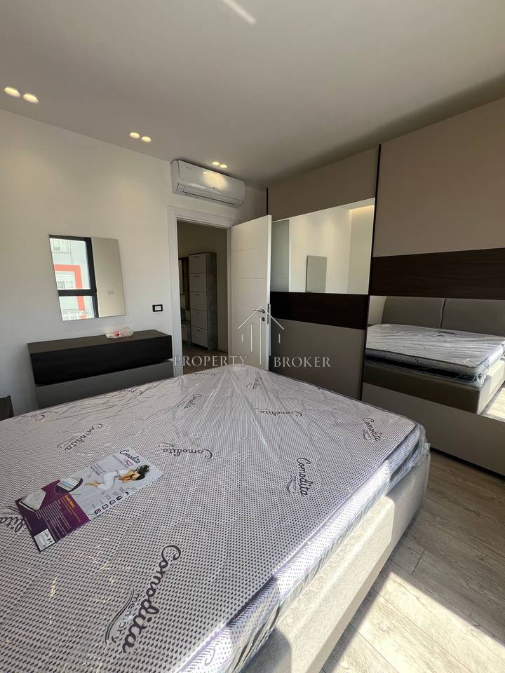 Shitet apartament 2+1+2 Tek Kompleksi Ndregjoni,Rruga Jordan Misja!