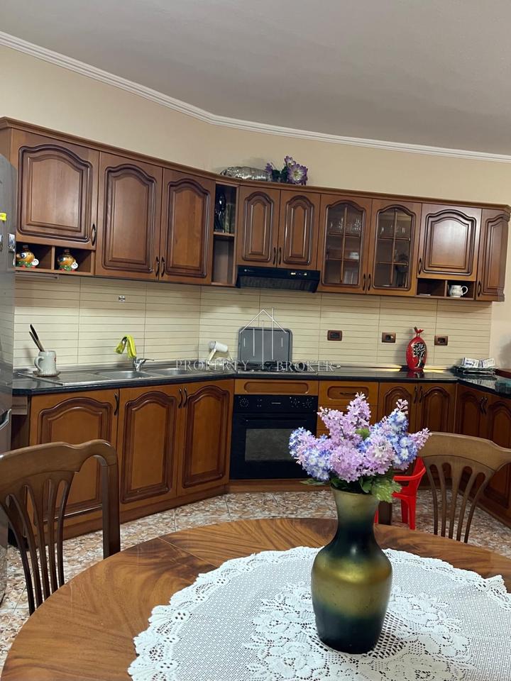 Jepet me qera apartament 2+1+2 Don Bosko!