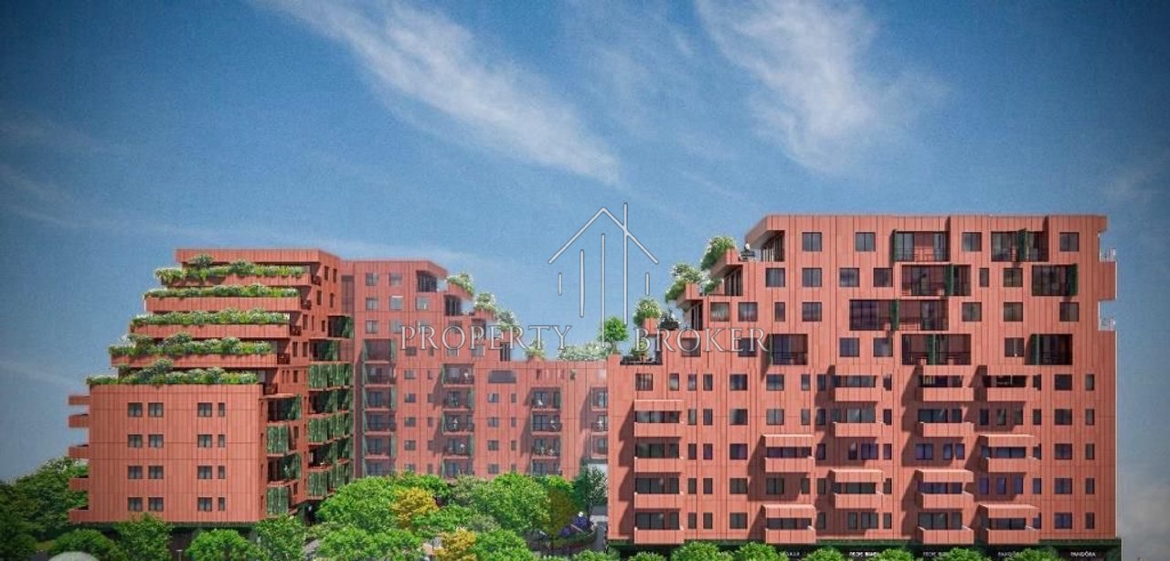 Apartment 2+1 for sale at Brezaret Residence, 5 Maji!