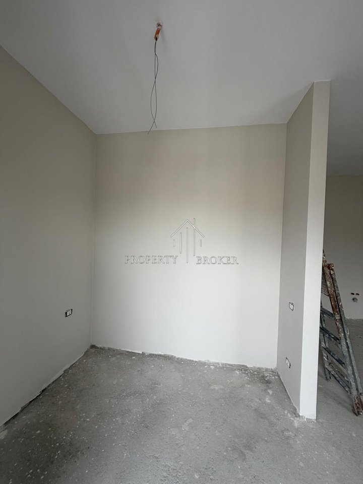 Monolocale in vendita a "Porta Tirana e Re", Sauk!