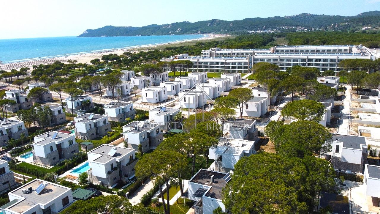 Vendesi appartamento 1+1 a Gjiri i Lalezit, San Pietro Resort!