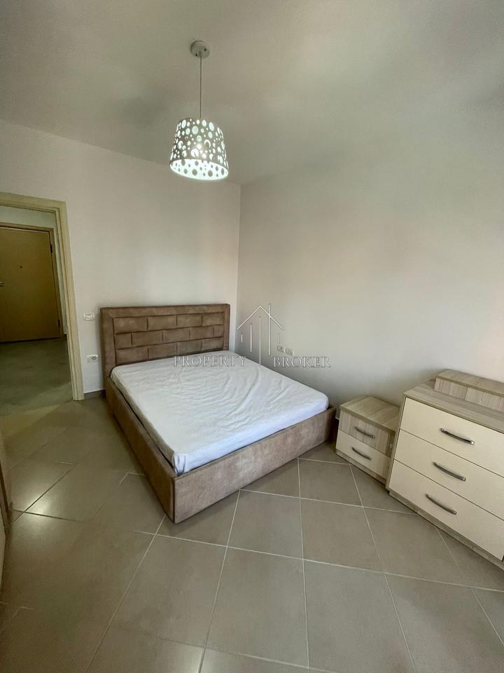 Jepet me qera apartament 1+1 Kompleksi Green City, Astir!