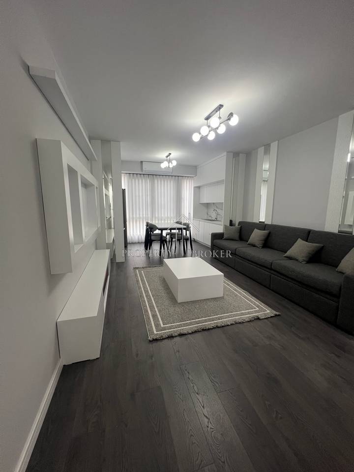 Jepet me qera apartament 2+1+🅿️Kompleksi Usluga,Rruga Petrela!
