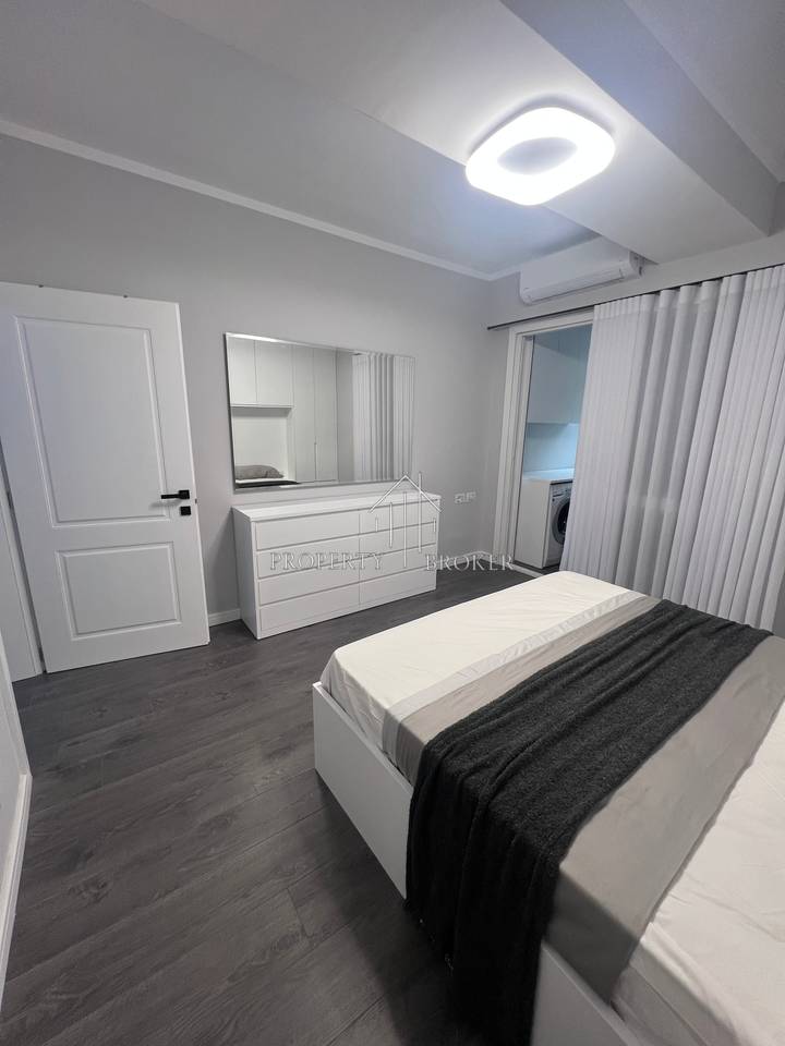 Jepet me qera apartament 2+1+🅿️Kompleksi Usluga,Rruga Petrela!