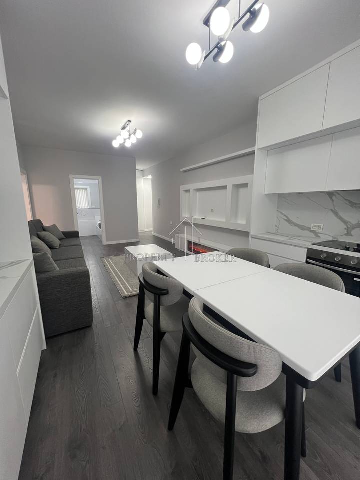 Jepet me qera apartament 2+1+🅿️Kompleksi Usluga,Rruga Petrela!