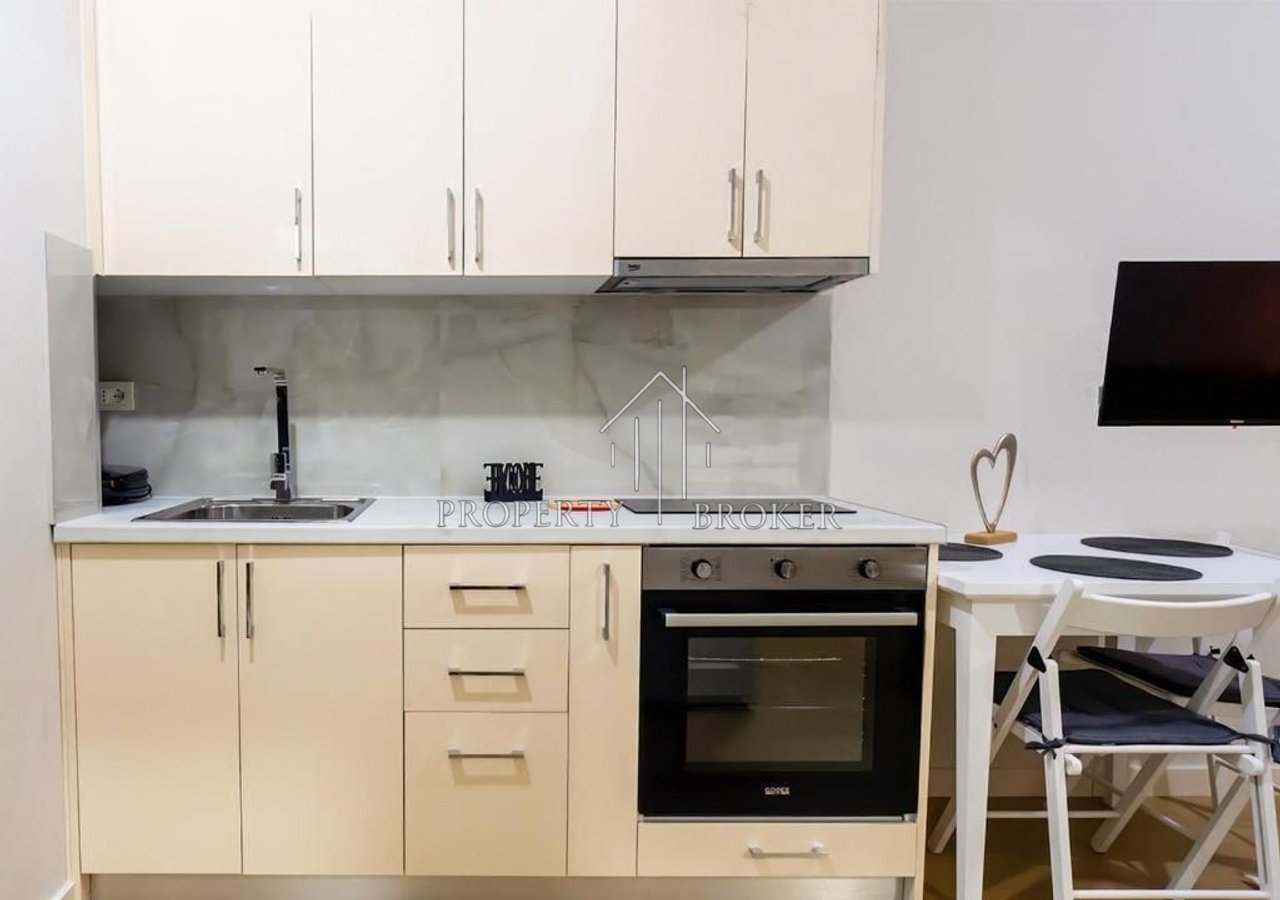 Jepet me qera apartament 1+1 Zogu i Zi