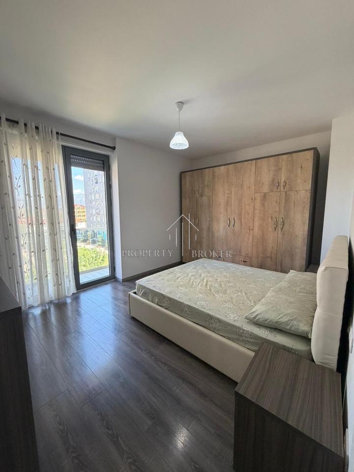 Jepet me qera apartament 2+1+2 Tek Fiori Di Bosko !