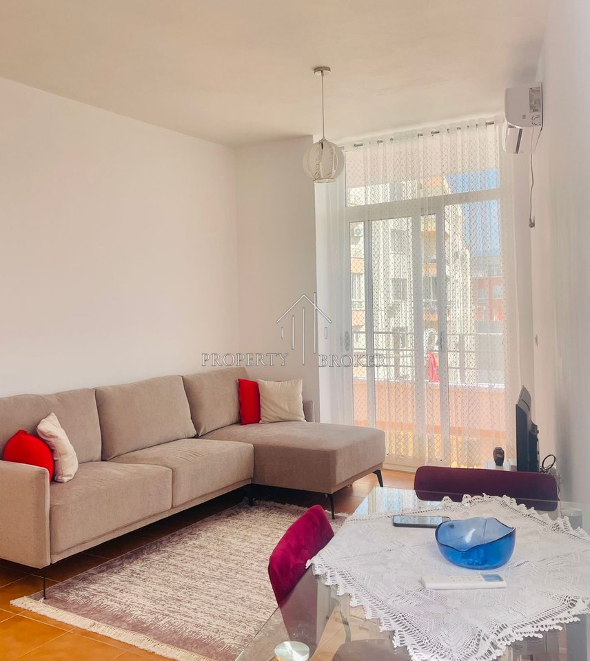 🏡 Apartment 1+1 for sale in Astir, near Pallatet Fratari