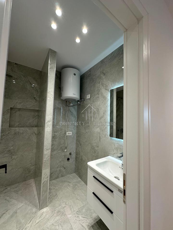 Apartment 2+1 fully renovated for sale, at the former last station of new Tirana, Nisharaku bridge!