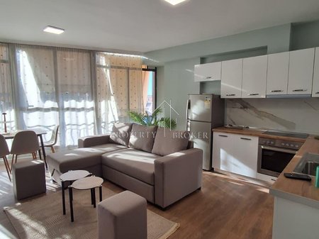 Jepet me qera apartament 1+1 tek Selvia!