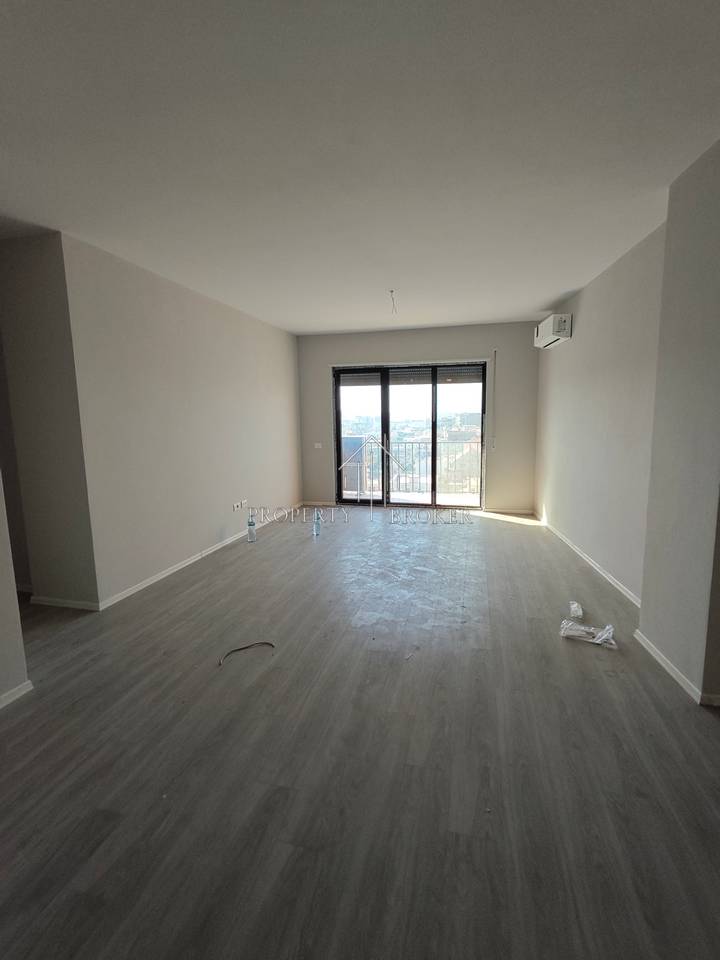 🏡 Apartment 1+1 for rent at the former Shqiponja Square