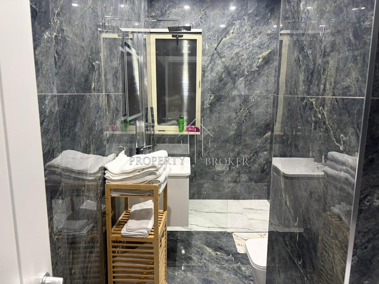 🏡 Jepet me qera apartment 2+1 tek Rruga Panorama!
