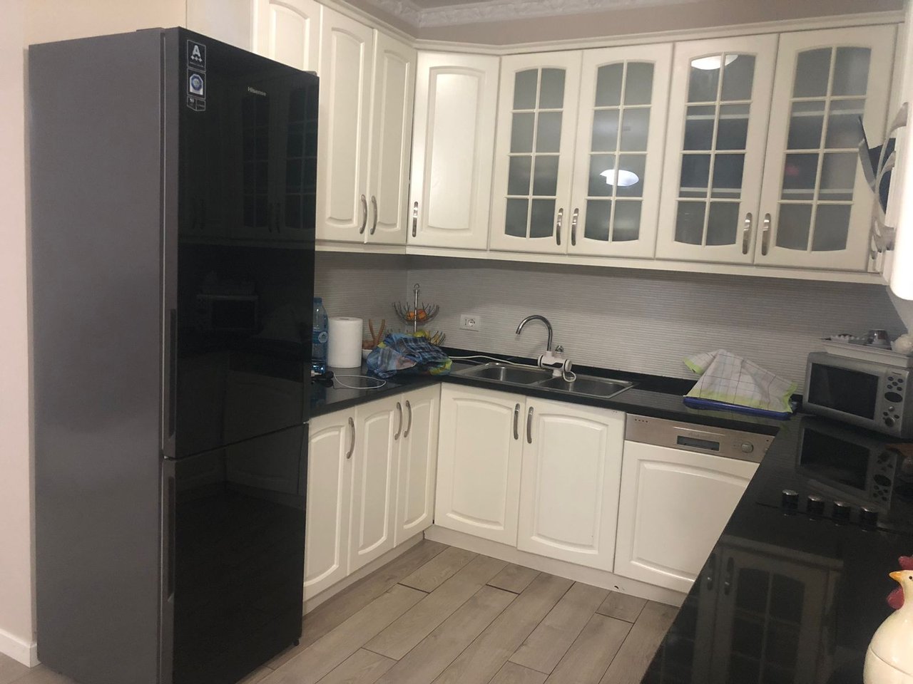 Shitet apartament  2+1+2+depo tek Kompleksi Usluga, Perballe Spakut!