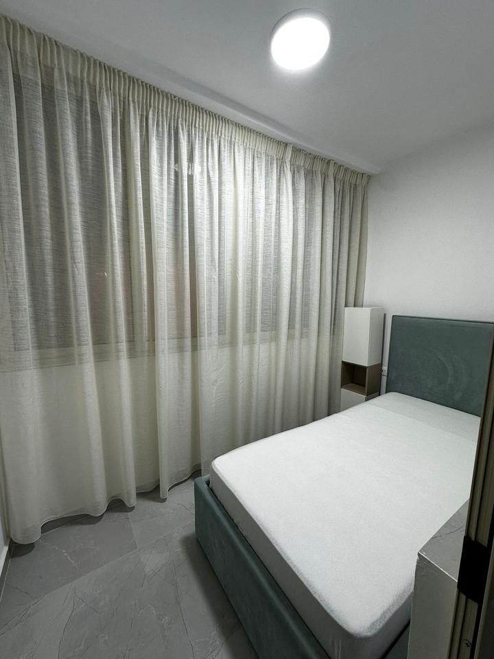 Jepet me qera hyrje private,duplex 2+1 te Stacioni i Trenit