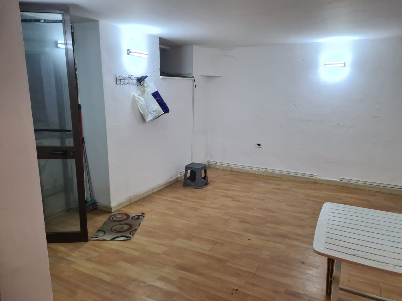 🏡 Jepet me qera ambjent biznesi,Stadiumi Dinamo!