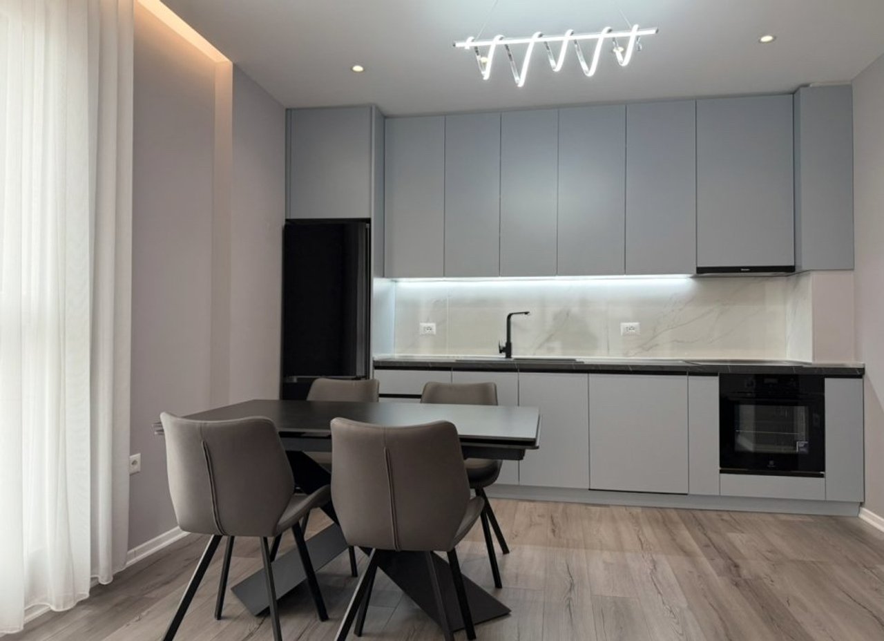 A 2+1+2 apartment for rent in Don Bosco at Trio Towers!