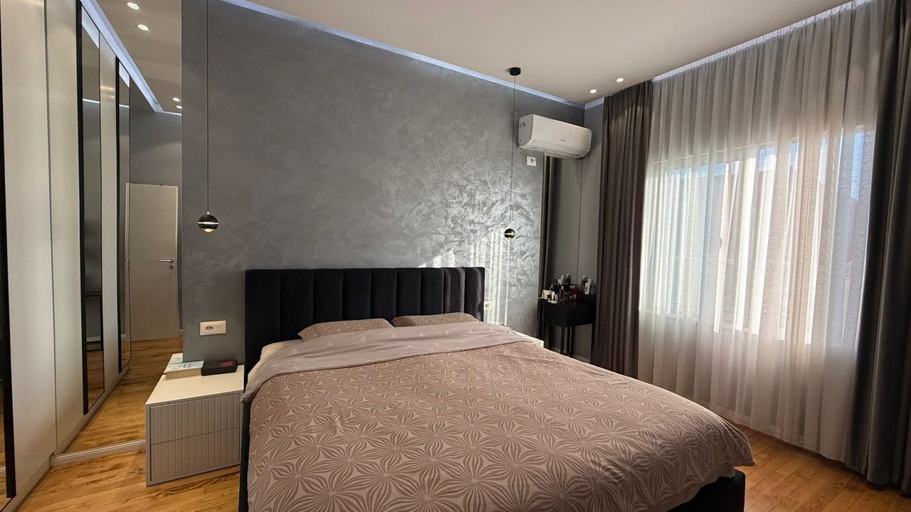 🏠Vendesi appartamento 2+1+2wc+veranda a Qesarake, Fresk!