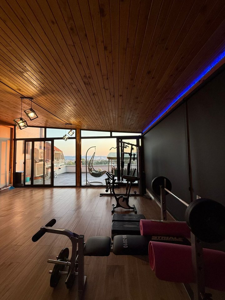 🏠Vendesi appartamento 2+1+2wc+veranda a Qesarake, Fresk!