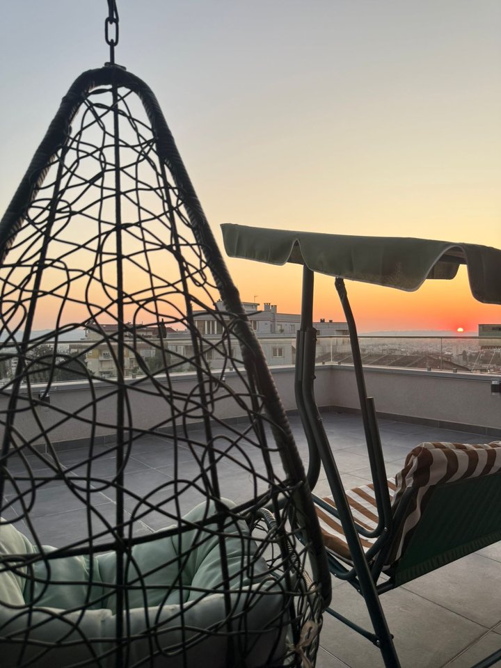 🏠Vendesi appartamento 2+1+2wc+veranda a Qesarake, Fresk!