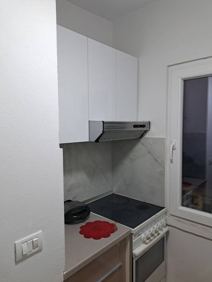 Appartamento 1+1 in affitto in Via Elbasanit!