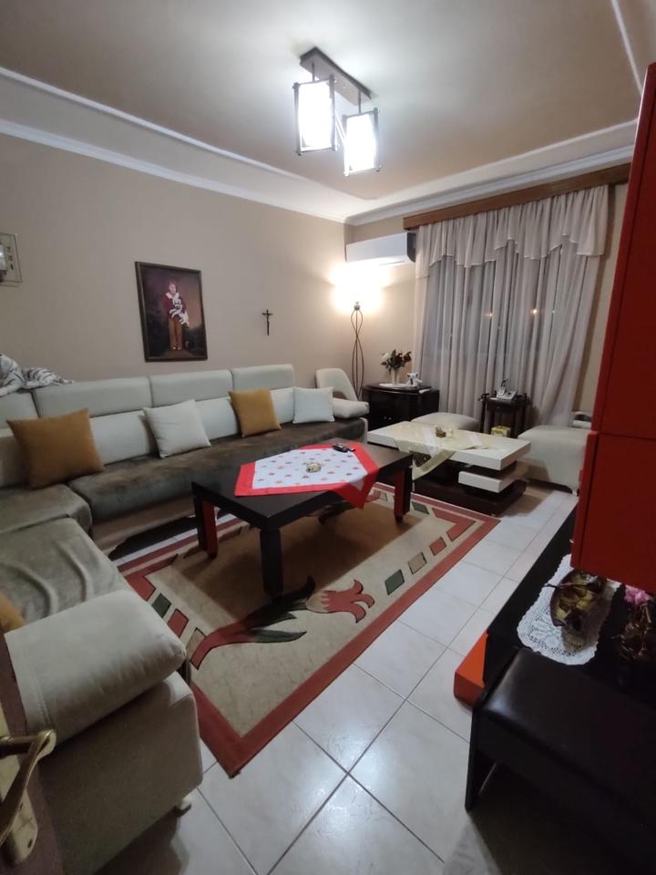 Vendesi appartamento 2+1 Via Irfan Tomini, Vasil Shanto!