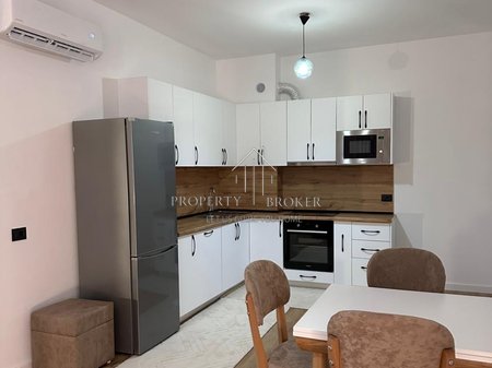 Jepet apartamenti me qera 1+1+🅿️ ne Paskuqan