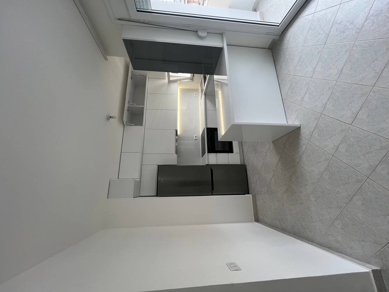 For rent: 2+1+2 apartment on Ifran Tomini Street!