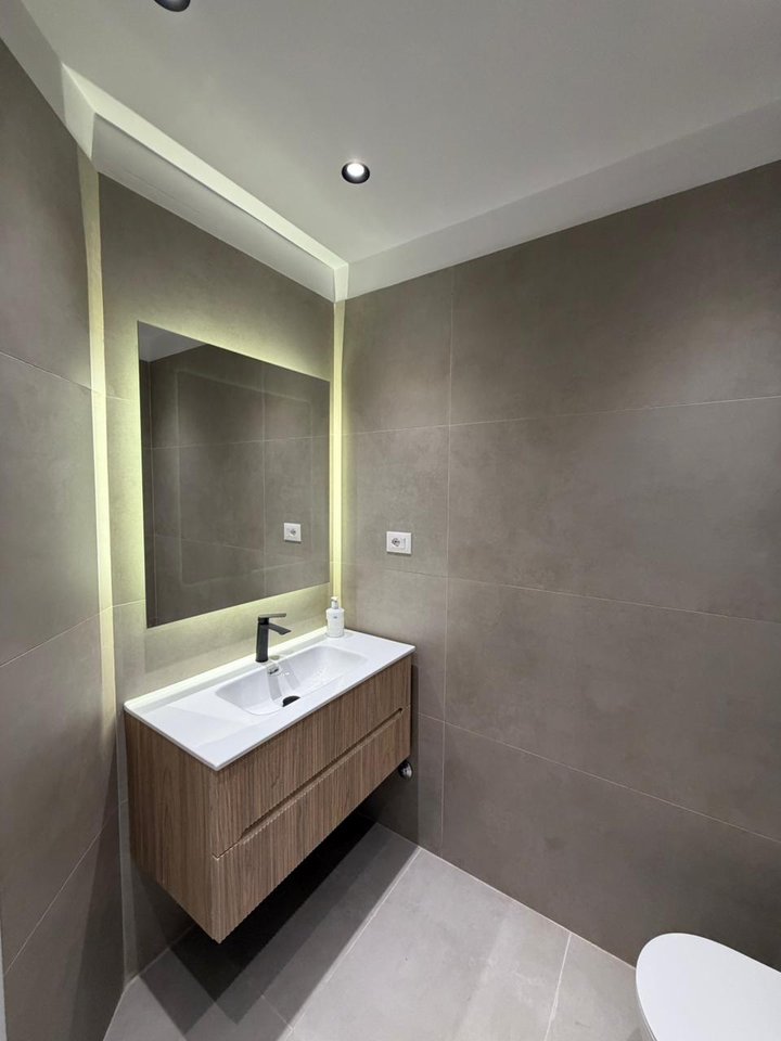 Apartment 2+1+2 for sale in Don Bosko!