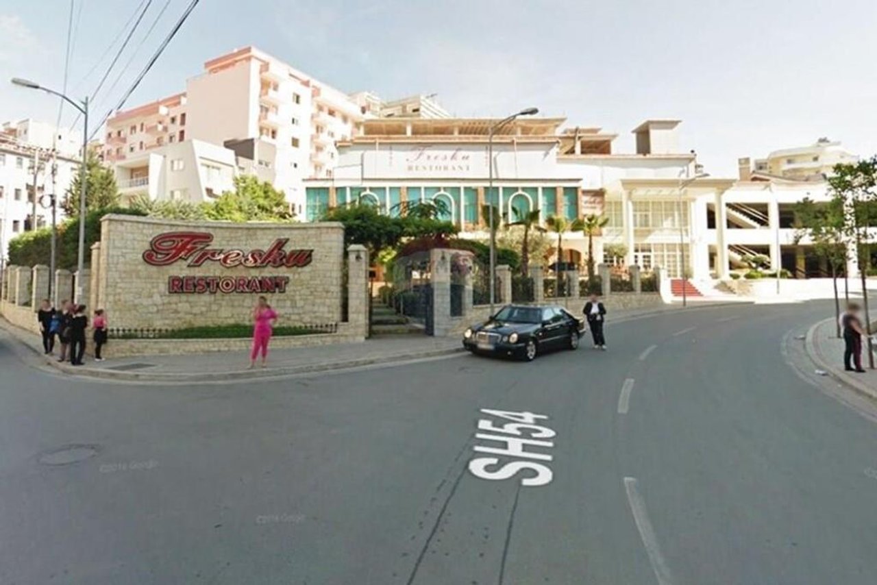 For sale 1+1 apartment on Thesari Street near Shpar Market 2 Fresk.