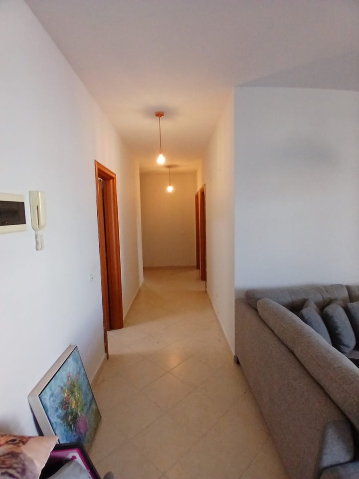 Appartamento 2+1+2 in affitto Via Marko Bocari, Lago Secco.