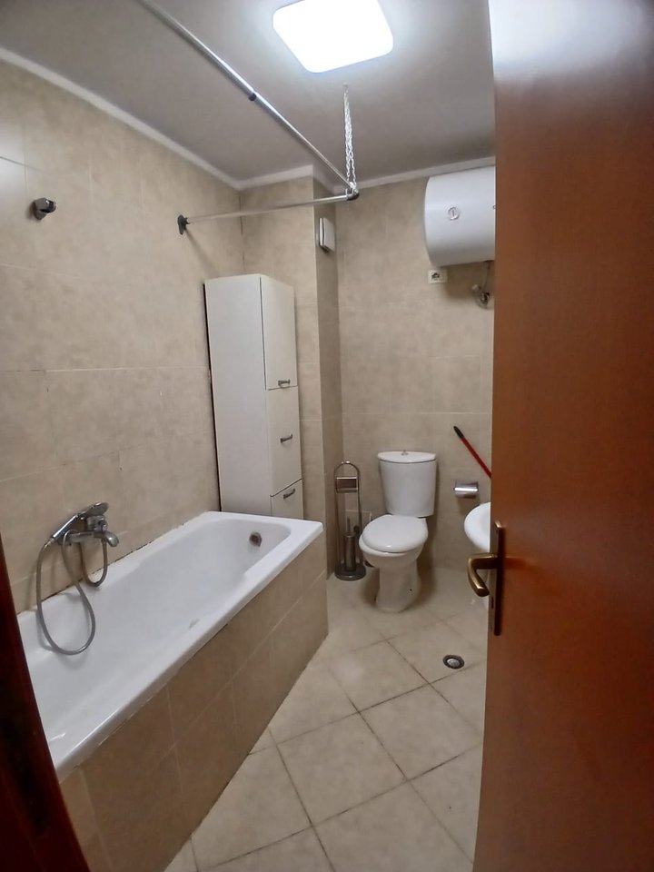 Appartamento 2+1+2 in affitto Via Marko Bocari, Lago Secco.