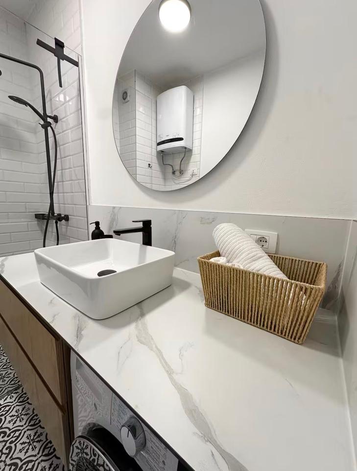1+1 apartment for rent on Panorama Street
