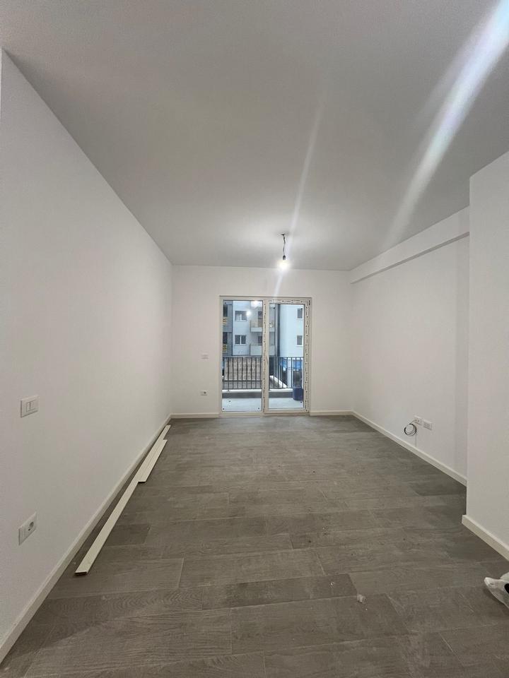 Jepet me qera apartamenti 2+1+2+depo  tek kompleksi Aura,Rruga Dritan Hoxha.