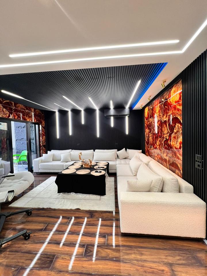 🏡Luxurious 2+1+2 apartment for rent in Zog te Zi!