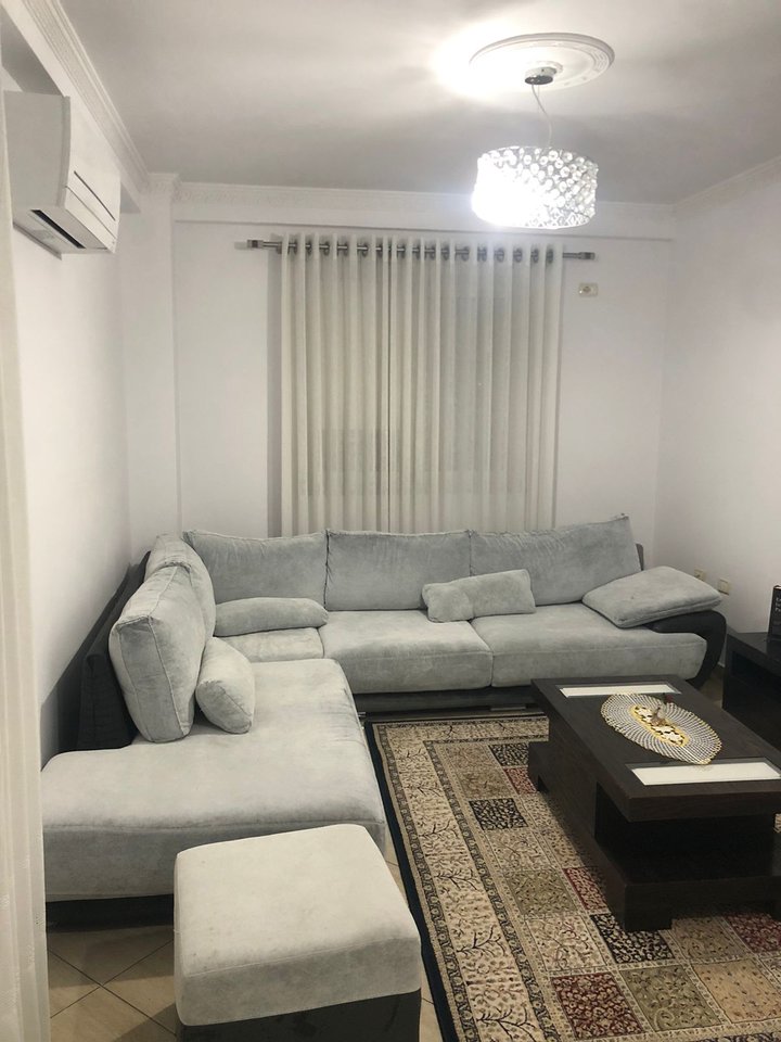 For rent 2+1+2 apartment on Jordan Misja Street!