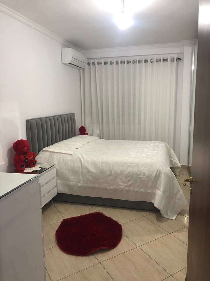 For rent 2+1+2 apartment on Jordan Misja Street!
