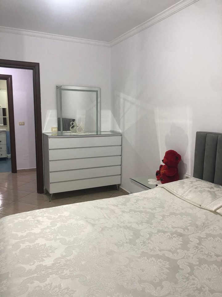 For rent 2+1+2 apartment on Jordan Misja Street!